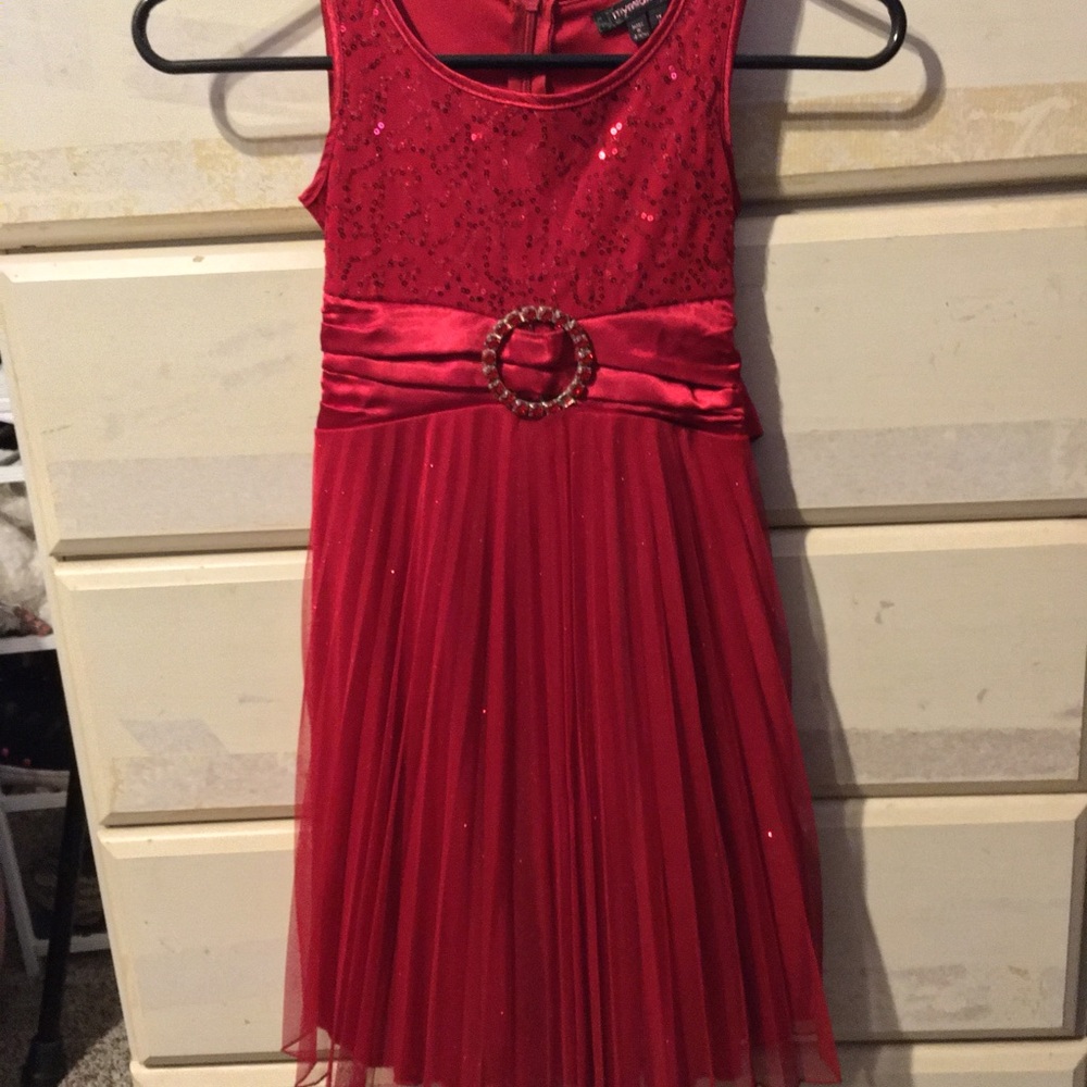 Girls dress